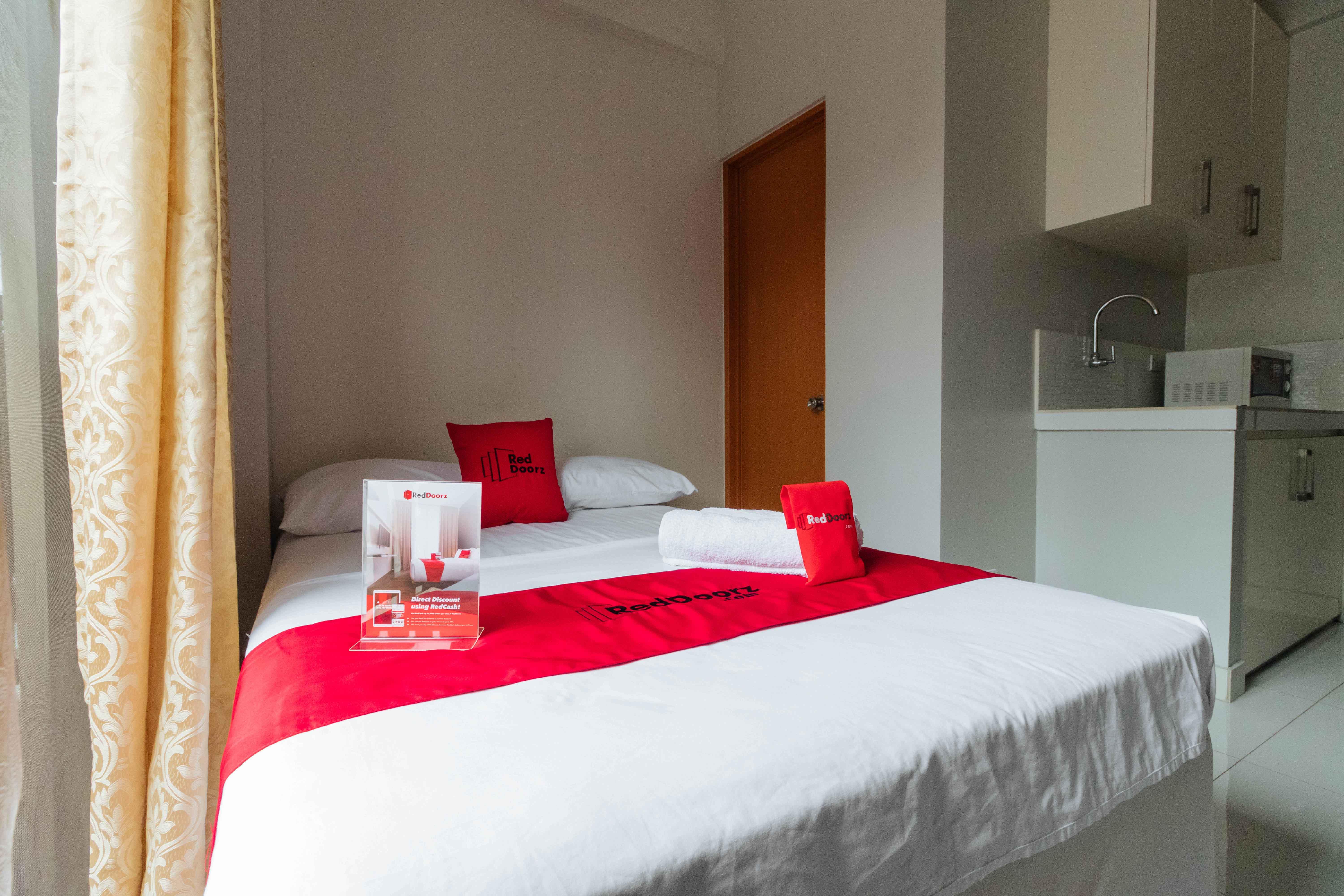 Reddoorz Near Naia Terminal 1 Hotel Paranaque City ภายนอก รูปภาพ