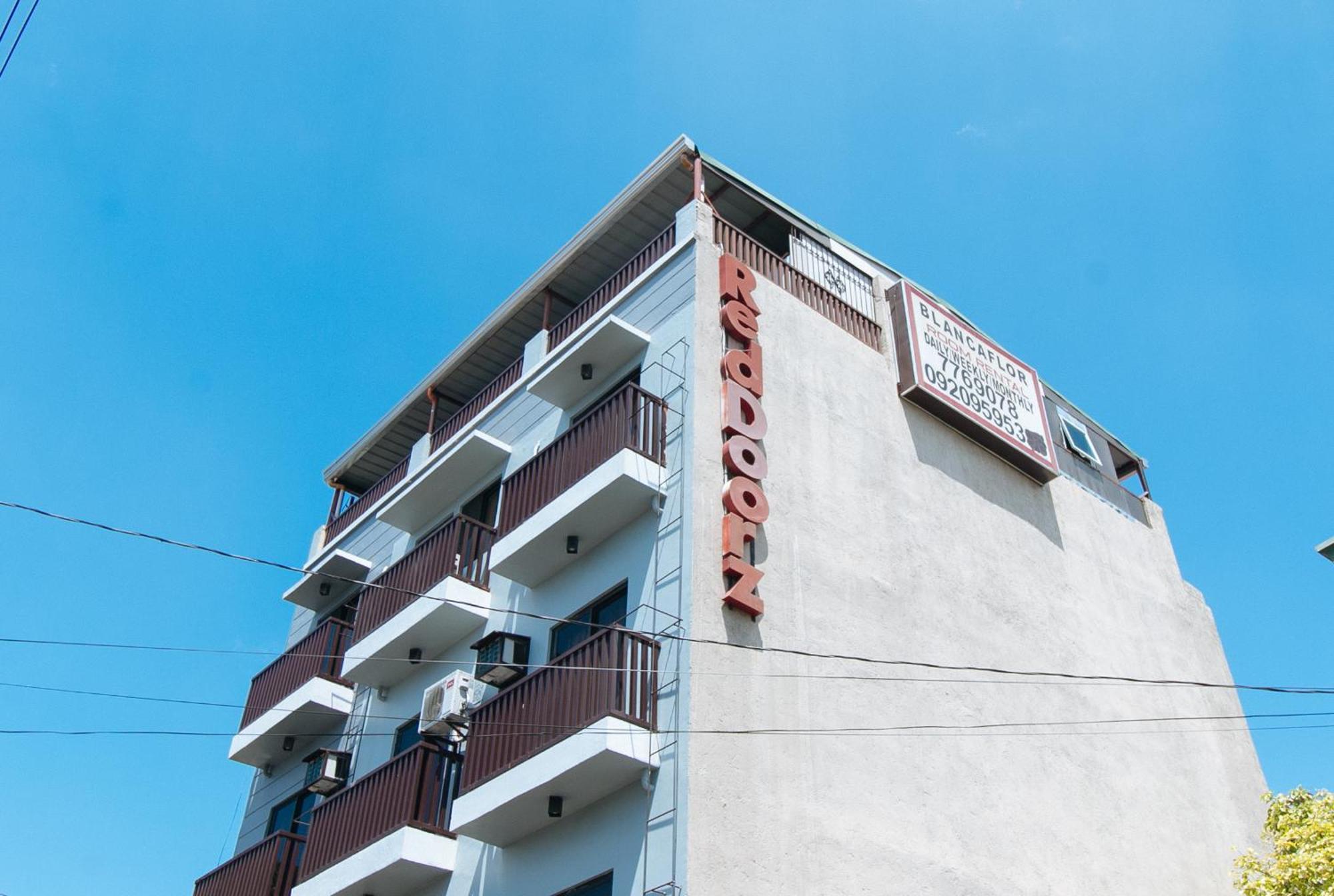 Reddoorz Near Naia Terminal 1 Hotel Paranaque City ภายนอก รูปภาพ
